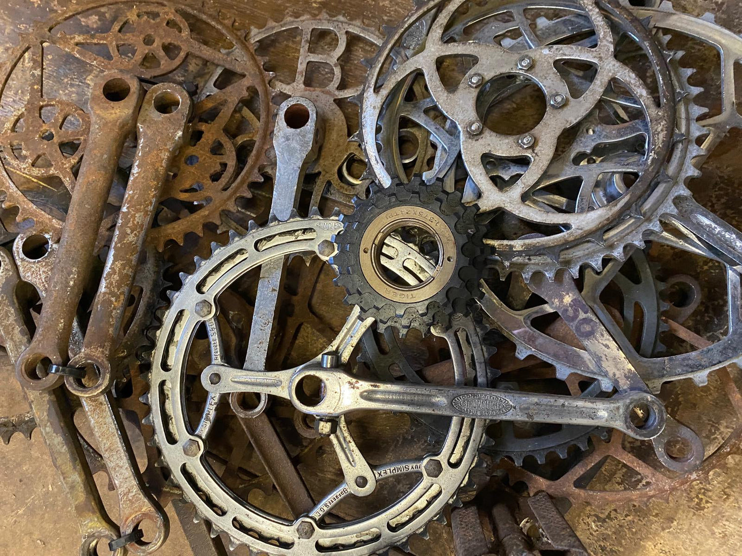 Vintage bike chains, bicycle cranks, freewheels, sprockets and fittings for sale online in the Gunn and Co showroom.